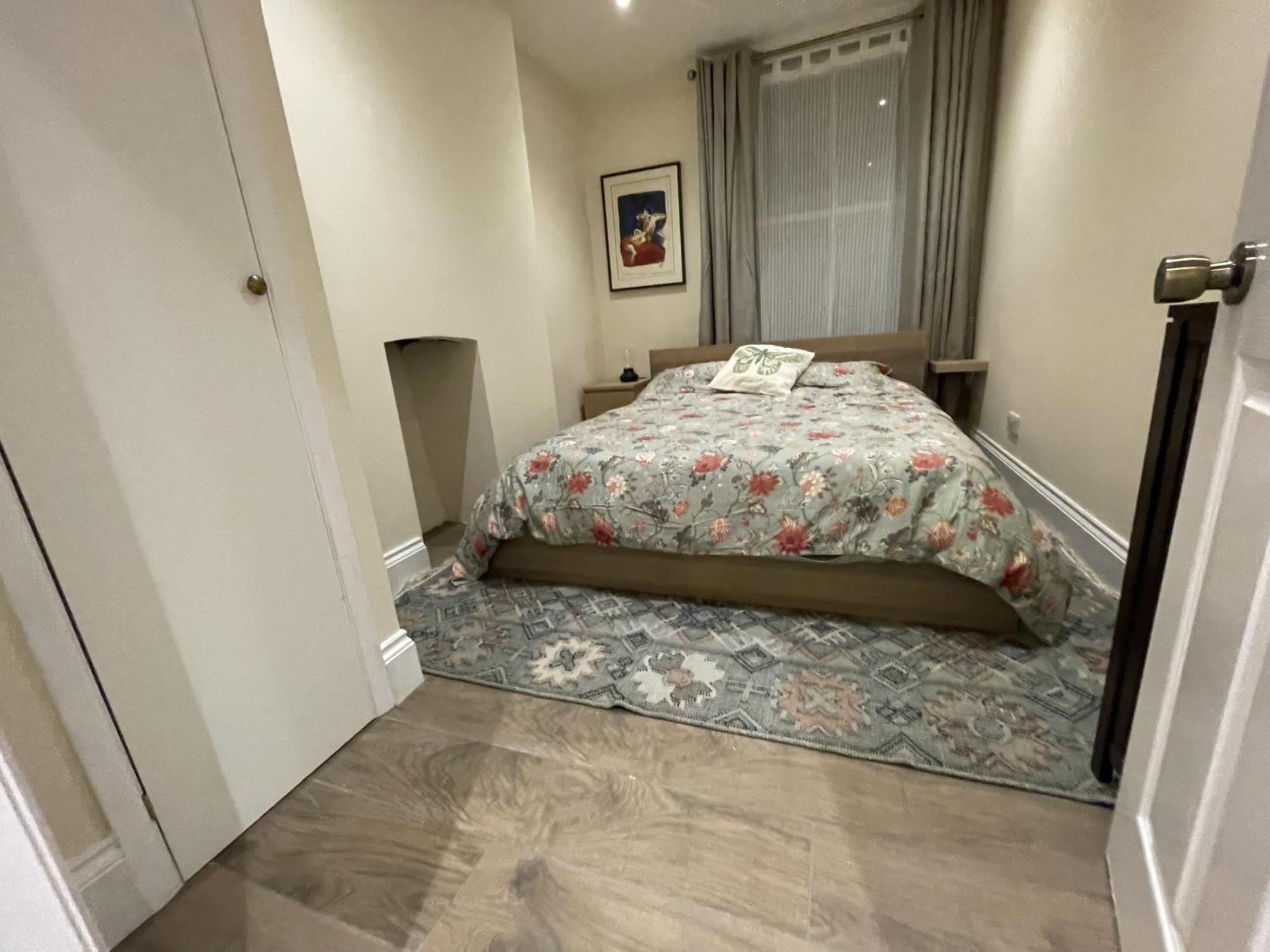 Globe Apartments 格拉斯顿伯里 外观 照片